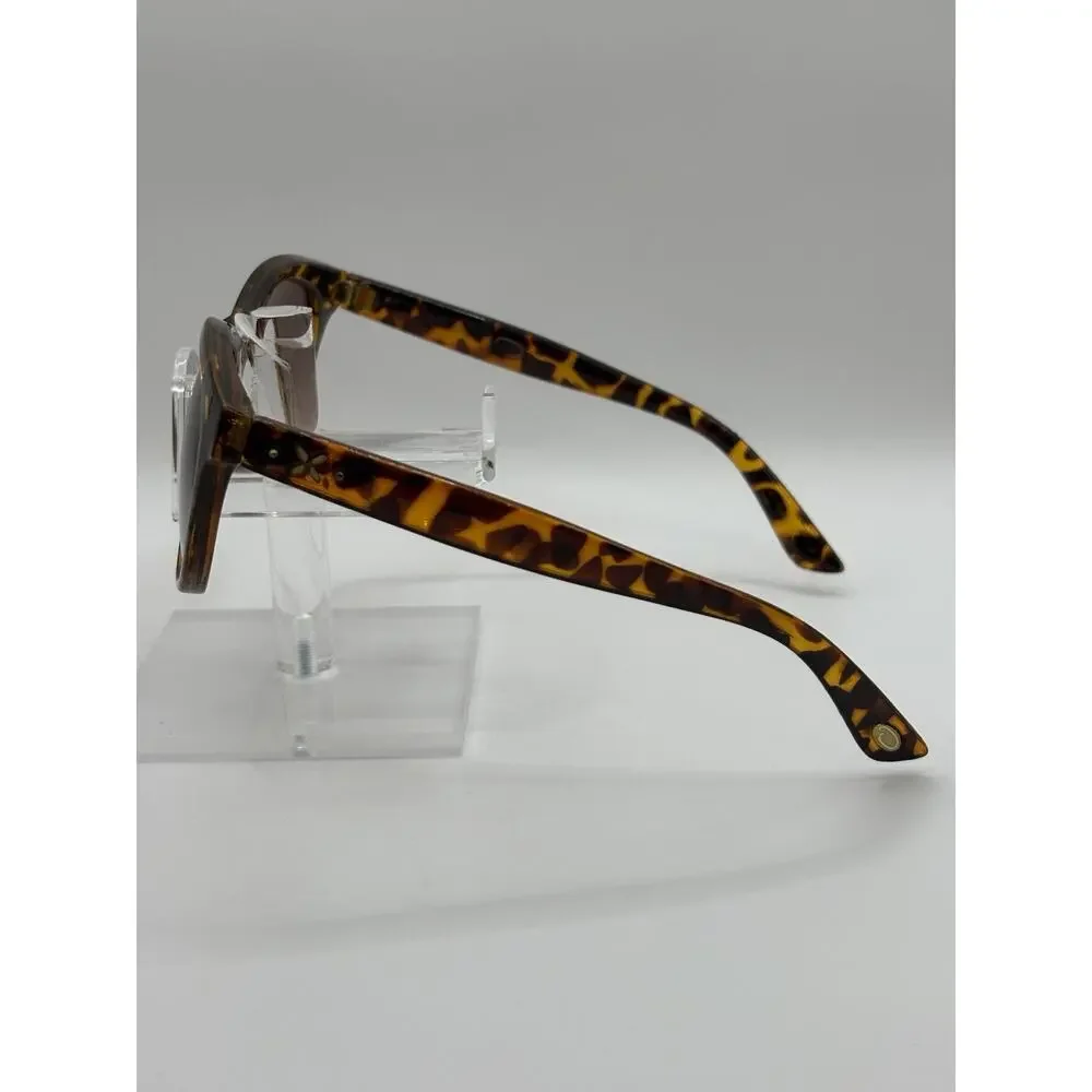Oscar de la Renta Tortoise Oversized Sunglasses Brown Gradient Lens